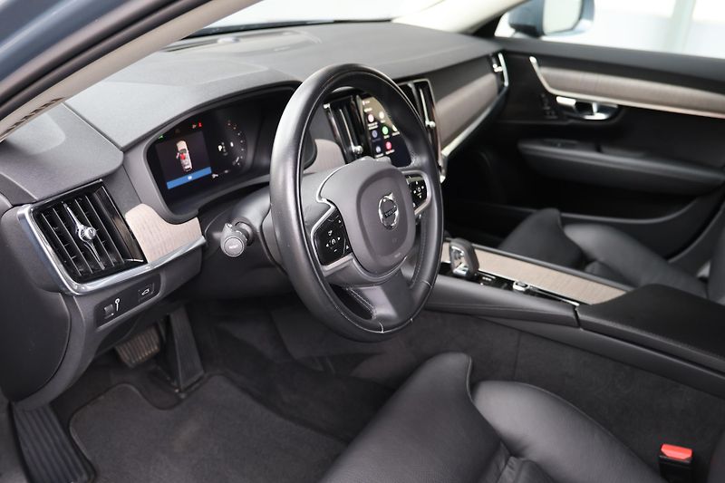 Volvo V90 (2021) Pro, B5 AWD mild hybrid - fotka 12 z 25
