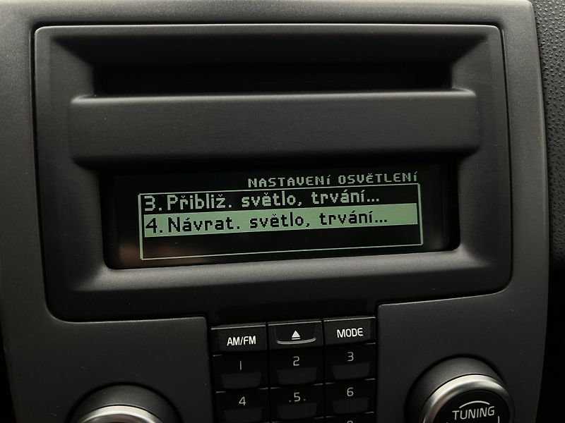 Volvo S40 CZ PARK. SENZORY - fotka 31 z 33