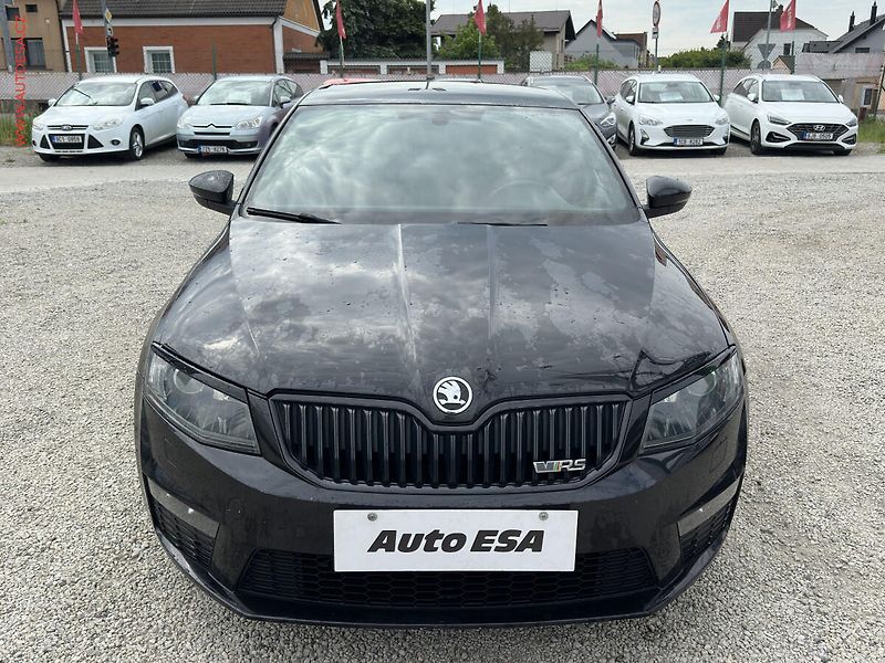 Škoda Octavia (2016) 2.0TDi, ČR, DSG, bixen - fotka 2 z 19