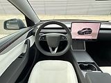 Tesla Model Y (2025) - náhled 42
