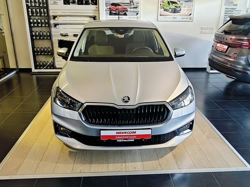 Škoda Fabia (2025) 1,0 TSI 85 kW Top Selection - fotka 3 z 31