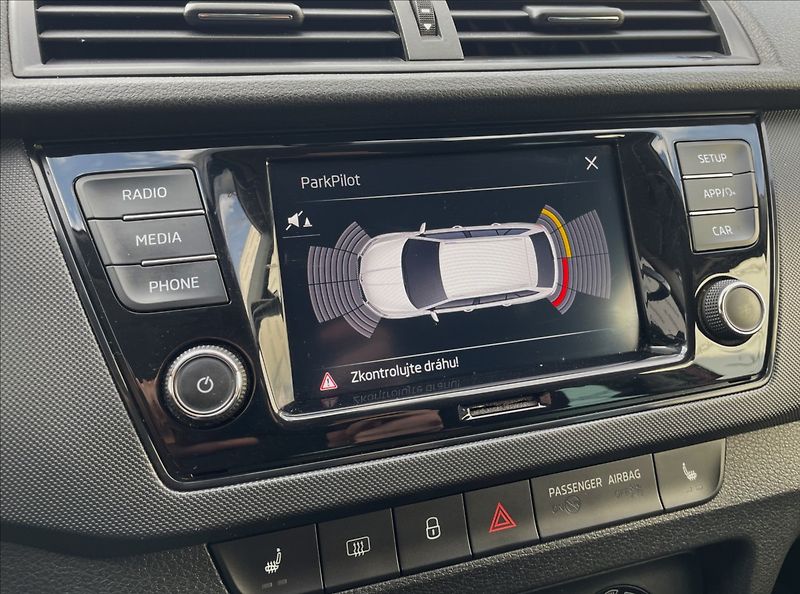 Škoda Fabia 1,0 TSi,1.maj.,ČR,DPH - fotka 16 z 22