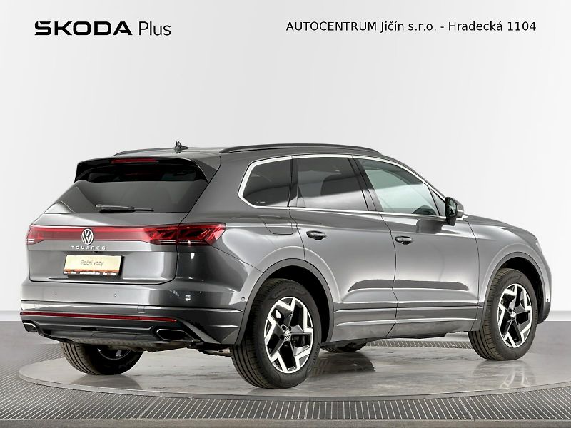 Volkswagen Touareg (2025) Elegance 3.0 TSI 250kW 4Motion - fotka 2 z 32