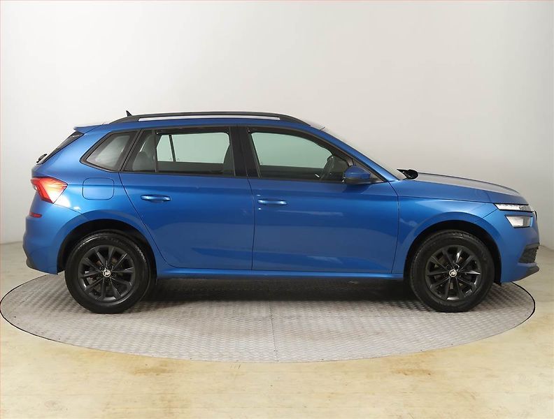 Škoda Kamiq (2022) 1.0 TSI, Serv.kniha - fotka 6 z 19