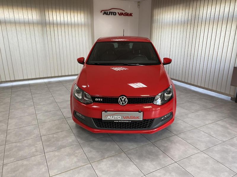 Volkswagen Polo 1.4 TSí GTi 132 kW DSG Bi-Xeno - fotka 4 z 23