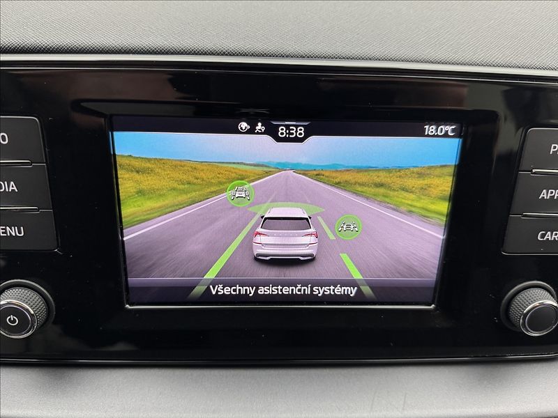 Škoda Kamiq 1,0 DSG AC LED VÝHŘEV SENZORY - fotka 20 z 36