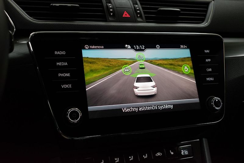 Škoda Superb 1.5 TSI STYLE*VIRTUAL*ČR 1.MAJ - fotka 31 z 43