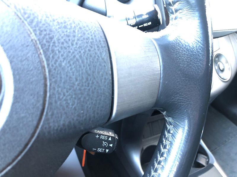 Toyota RAV4 (2007) 2.2 D-CAT, 4x4 - fotka 23 z 28