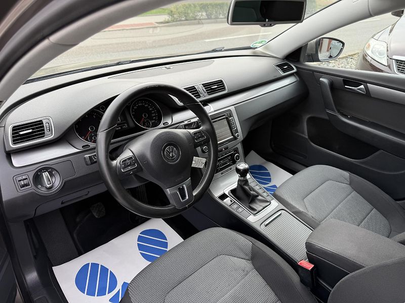 Volkswagen Passat 1.4 TSI ALU VYHR.PR SKLO. - fotka 7 z 11
