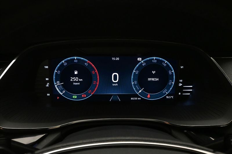 Škoda Octavia 2,0 TDI 110kW DSG Style Záruka - fotka 13 z 26
