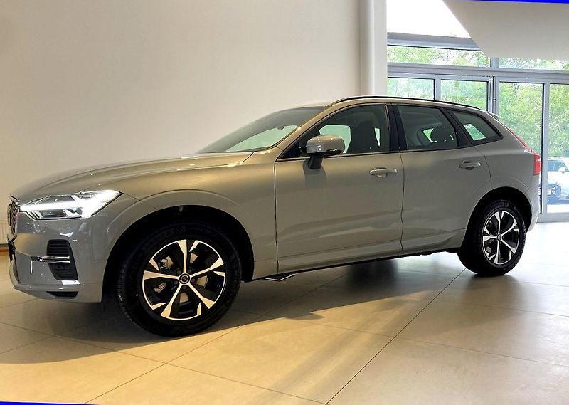 Volvo XC60 (2026) B5 AWD CORE +4SERVIS/ZÁRUKA - fotka 4 z 15
