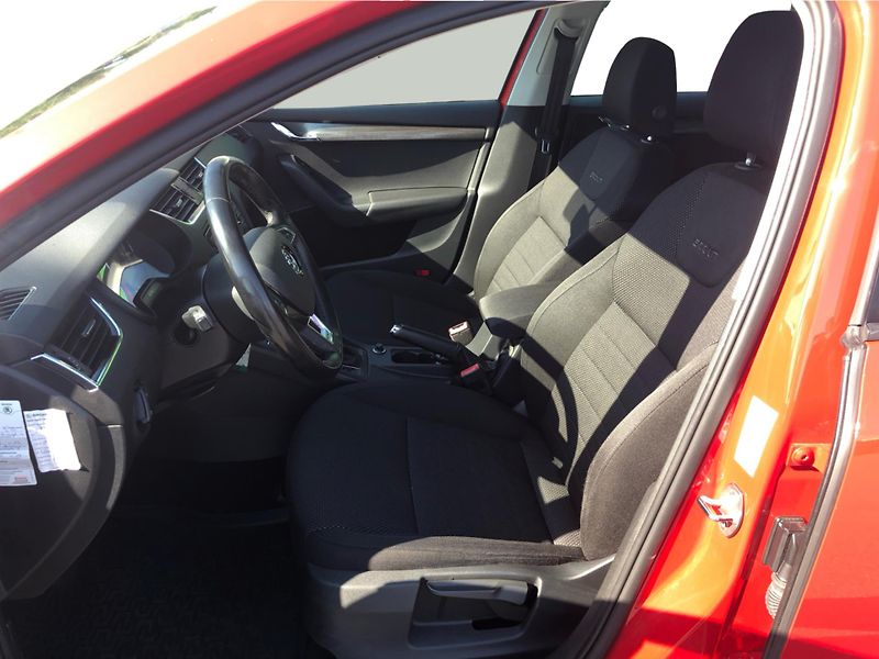 Škoda Octavia III 4x4 Scout 2,0 TDI CR /135k - fotka 11 z 28