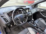 Ford Focus 2.0 ST 184 kW navi. xenony - náhled 14