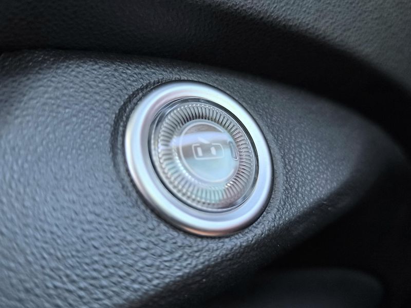 Fiat 500 (2026) Hybrid Icon 1.0 BSG 65k - fotka 21 z 35