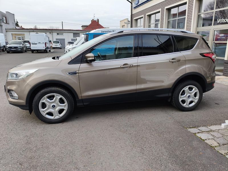 Ford Kuga (2019) 1.5 EcoBoost, 150k 6st. aut. - fotka 6 z 16