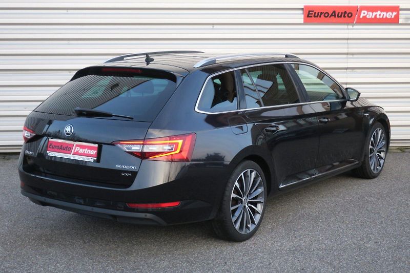 Škoda Superb (2017) 2.0 TDI 140kW 4x4 L&K DSG - fotka 4 z 50