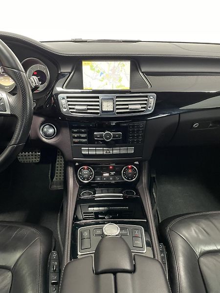 Mercedes-Benz CLS 350d 4MATIC ČR REZERVACE  - fotka 27 z 30