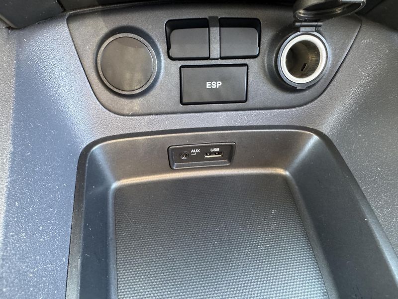 Kia Rio (2009) 1,4DOHC,SERVISKA,2SADY KOL - fotka 20 z 38