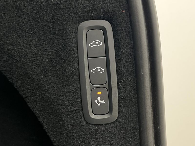 Volvo XC90 B5 AWD BRIGHT PLUS AUT 7 MÍST  - fotka 49 z 50