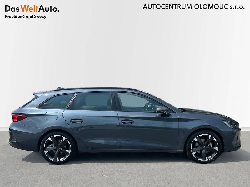Cupra Leon (2024) SP 1.5 eTSI 7DSG - fotka 3 z 35