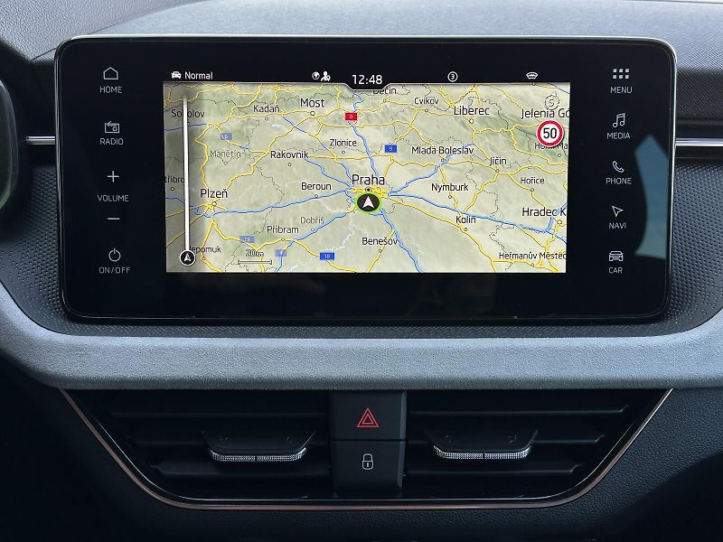 Škoda Kamiq 1.5TSi DSG 150PS LED V.Cockpit - fotka 18 z 22