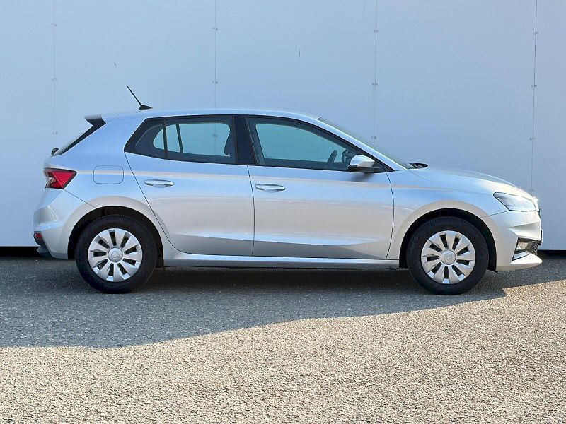 Škoda Fabia (2025) 1.0 TSI / 70 kW / SELECTION - fotka 8 z 32