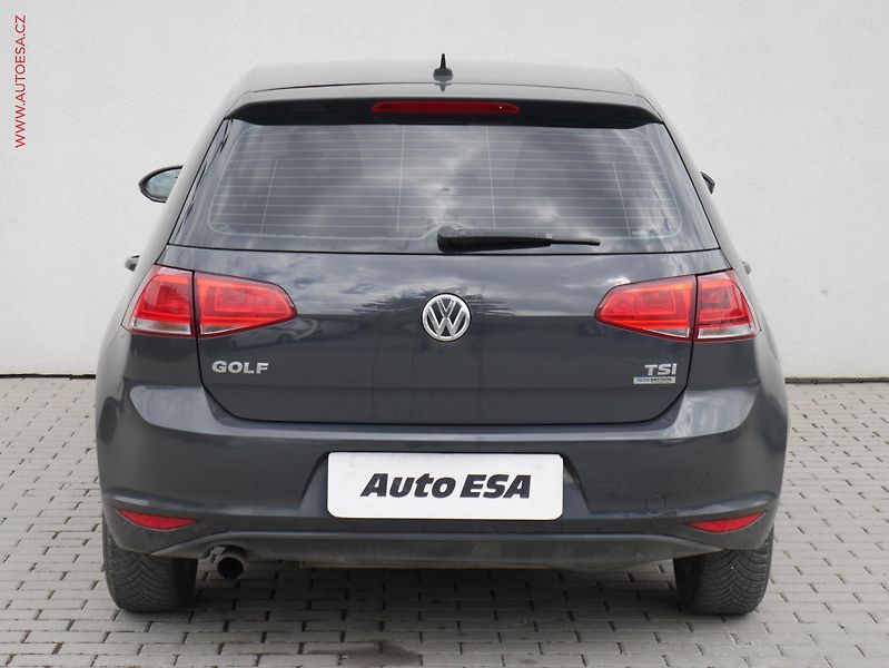 Volkswagen Golf (2014) 1.2TSi, Comfortline - fotka 5 z 16