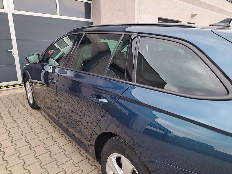 Škoda Octavia (2022) 1.0 TSI E-TEC DSG7, ZÁRUKA - fotka 12 z 33