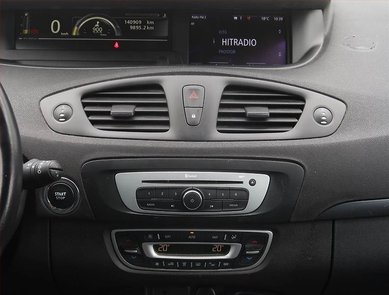 Renault Grand Scénic (2015) Limited 1.5 dCi, Serv.kniha - fotka 12 z 21