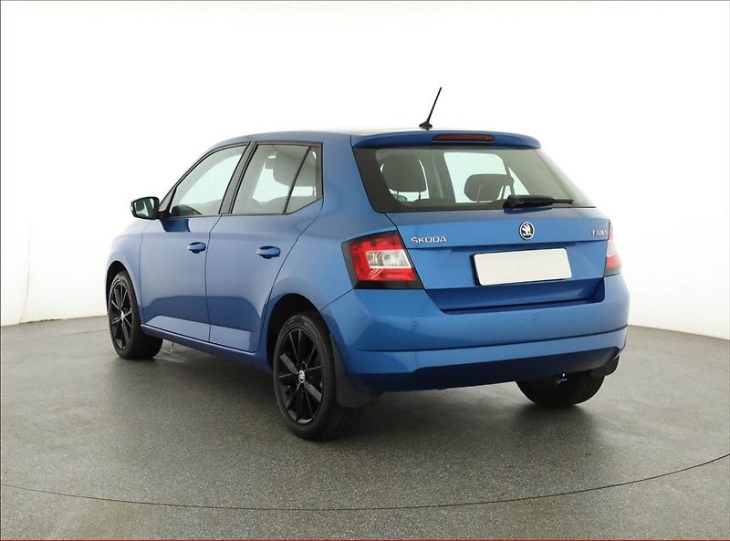 Škoda Fabia (2015) Ambition 1.4 TDI, Tempomat - fotka 4 z 18
