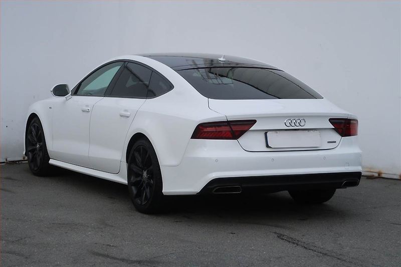 Audi A7 (2015) 3.0 BiTDI, 4X4, Automat - fotka 4 z 32