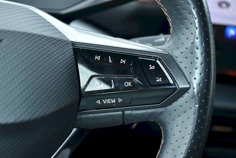 Cupra Born (2021) 150 KW 58kWh Baterka - fotka 26 z 28