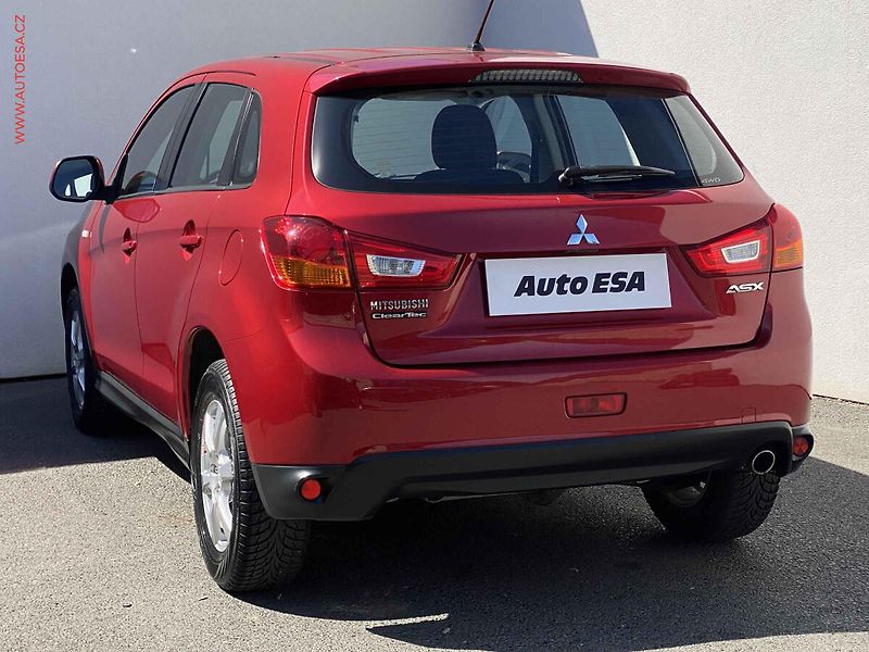 Mitsubishi ASX (2014) 1.8D 4x4, 1.maj,ČR, AC - fotka 6 z 18