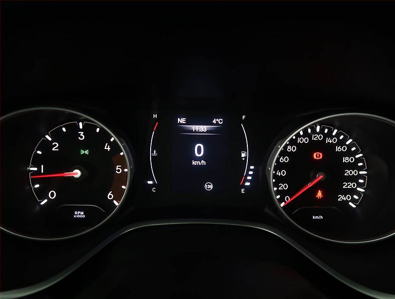Jeep Compass (2018) 1.6 MultiJet, Serv.kniha - fotka 11 z 15