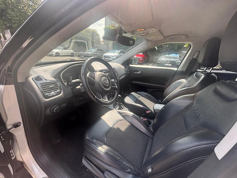 Jeep Compass (2018) 2,0 MJET 140k  4WD Limited - fotka 5 z 8