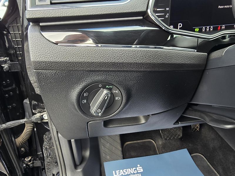 Škoda Superb 2.0TDI 147KW DSG 4x4 L&K TOP! - fotka 17 z 50