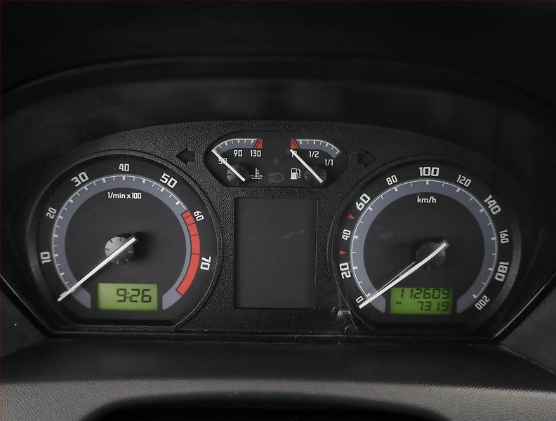 Škoda Fabia (2005) 1.2, po STK, udržované - fotka 8 z 14