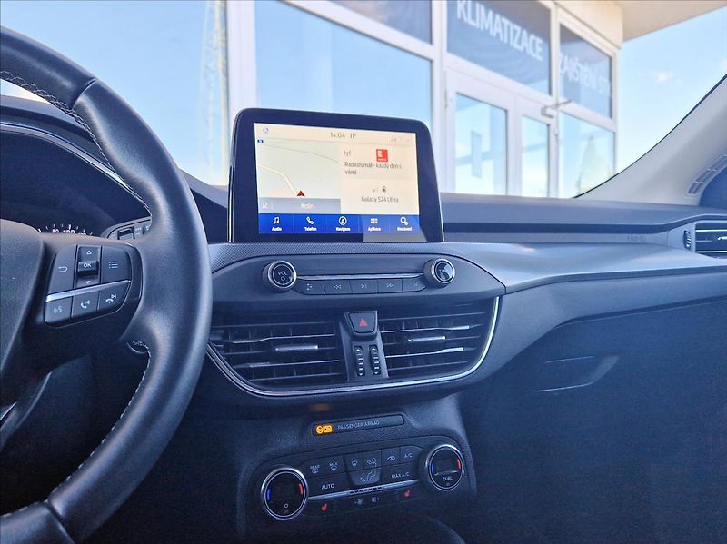 Ford Focus 1,5 EB Titanium LED Webasto - fotka 21 z 22