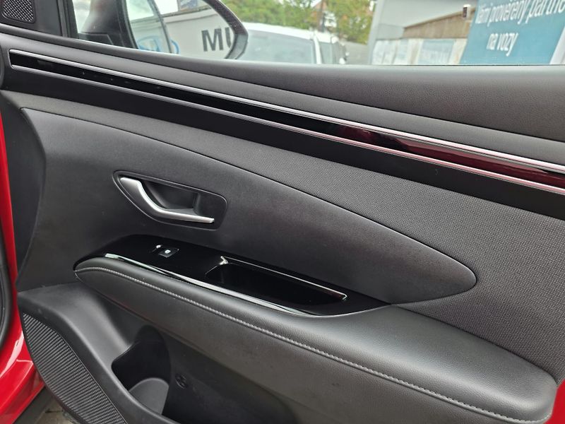 Hyundai Tucson 1.6-1.MAJITEL-DPH-V ZÁRUCE - fotka 19 z 22