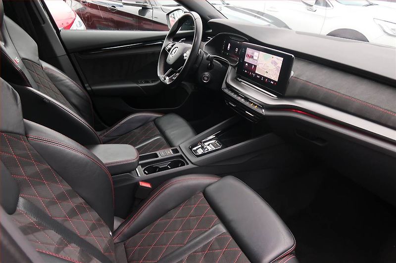Škoda Octavia (2022) RS 2.0 TDI - fotka 9 z 22