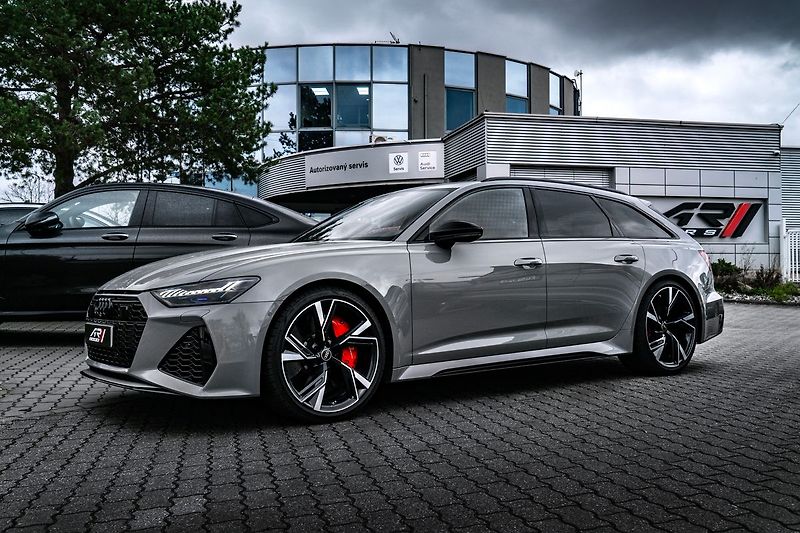 Audi RS 6 Avant Dynamic Plus Keramiky - fotka 26 z 26