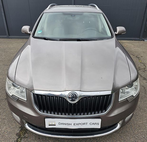 Škoda Superb 2.0 TDI 103kW,SENZORY,SERVISKA - fotka 5 z 53