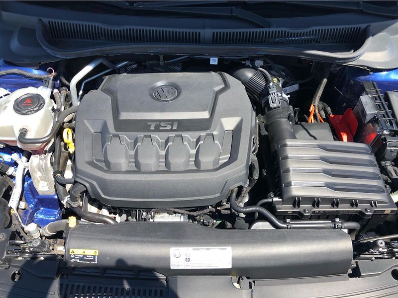 Volkswagen Polo GTi 2.0 TSi DSG 6st. - fotka 26 z 26