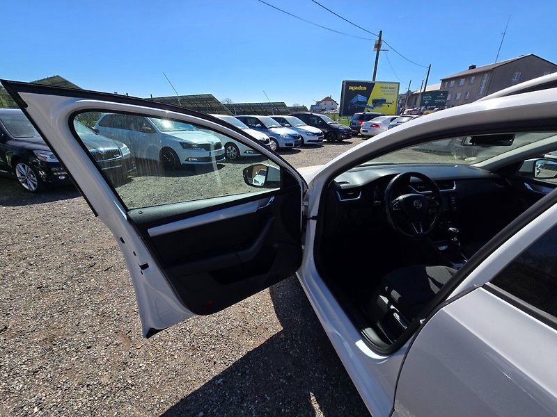 Škoda Octavia (2016) 1.6 TDi 81KW Ambiente - fotka 9 z 24