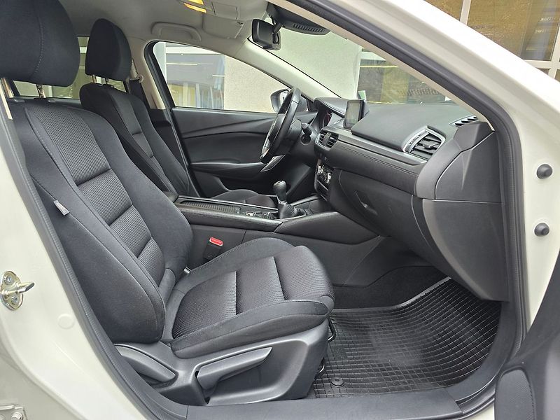 Mazda 6 2.0i Attraction, DPH, serv.kn. - fotka 20 z 28