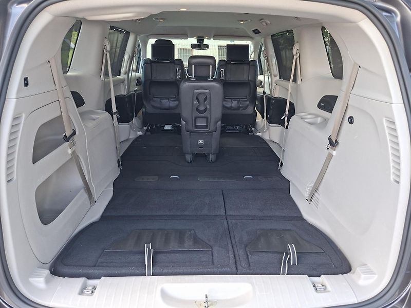 Chrysler Pacifica (2018) 3,6L,Top výbava, REZERVACE - fotka 22 z 44