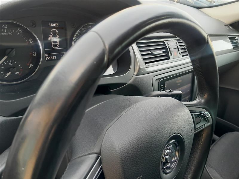 Škoda Rapid 1.2TSI 77kW  NOVÝ MOTOR - fotka 41 z 47