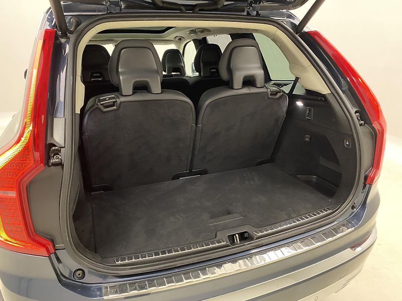 Volvo XC90 T8 AWD RECHARGE INSCRIPTION 7m - fotka 35 z 57