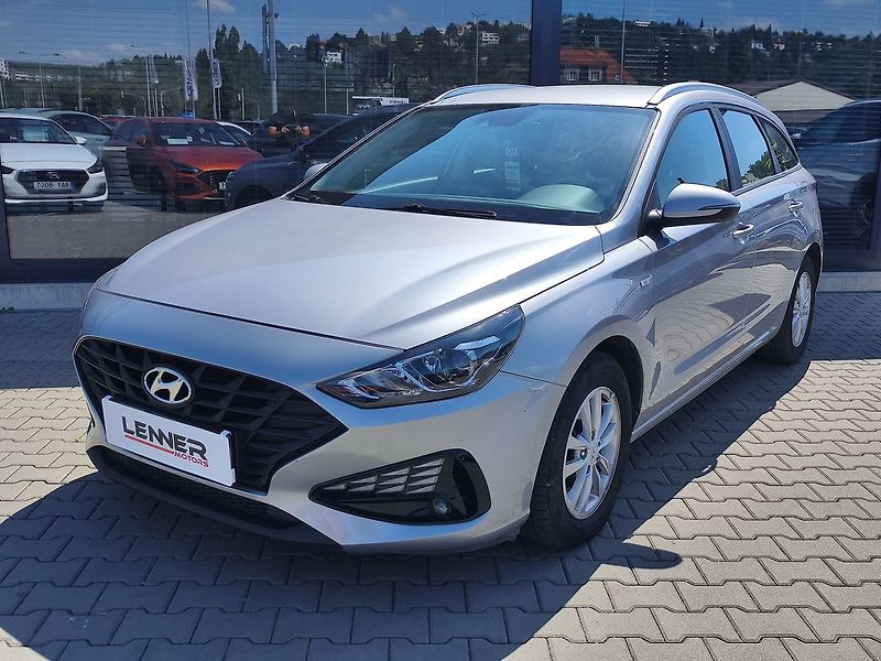 Hyundai i30 1.5 T-GDI/118kW Comfort - fotka 1 z 32