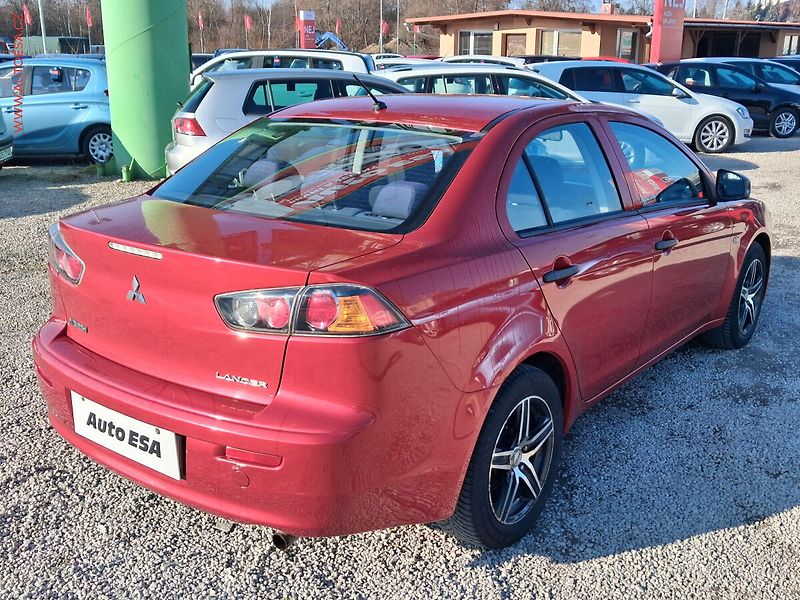 Mitsubishi Lancer (2015) 1.6i, 2.maj,ČR, AC - fotka 4 z 15